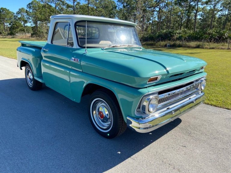 Chevrolet Pickups of The 1960s – Classic Chevrolet Trucks